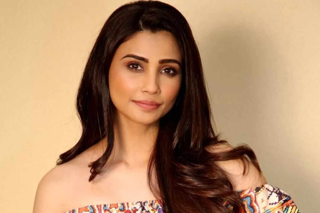 daisy shah
